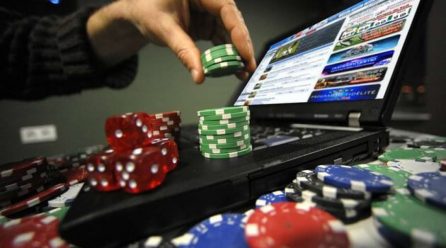 Arnaques casinos en ligne : les précautions à prendre